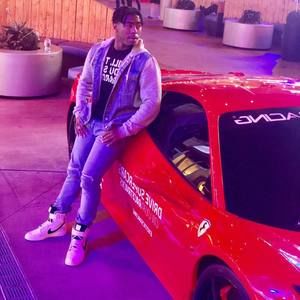 Meet your Posher, Ladarren